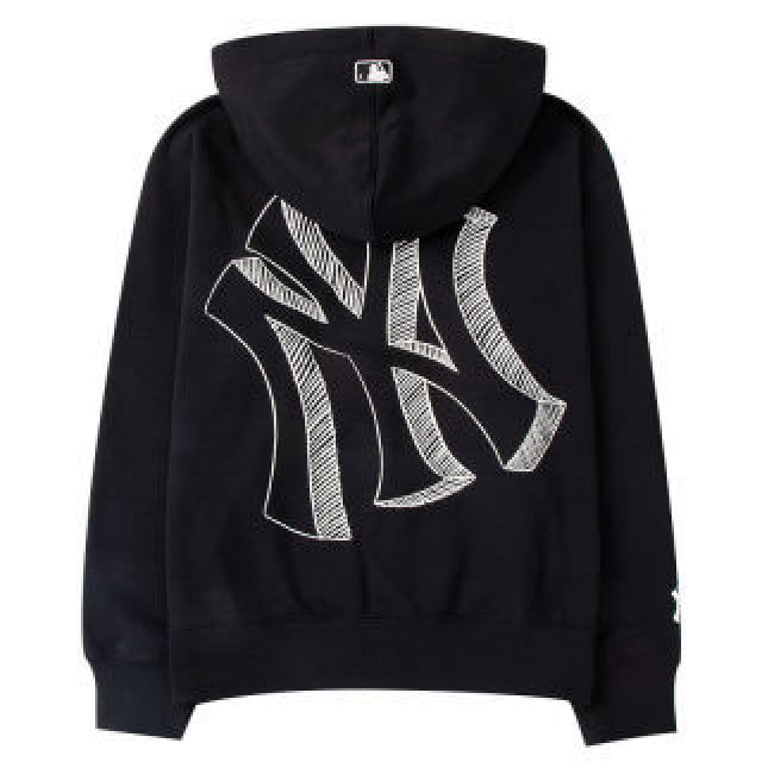 Christian Louboutin MLB - Image 21