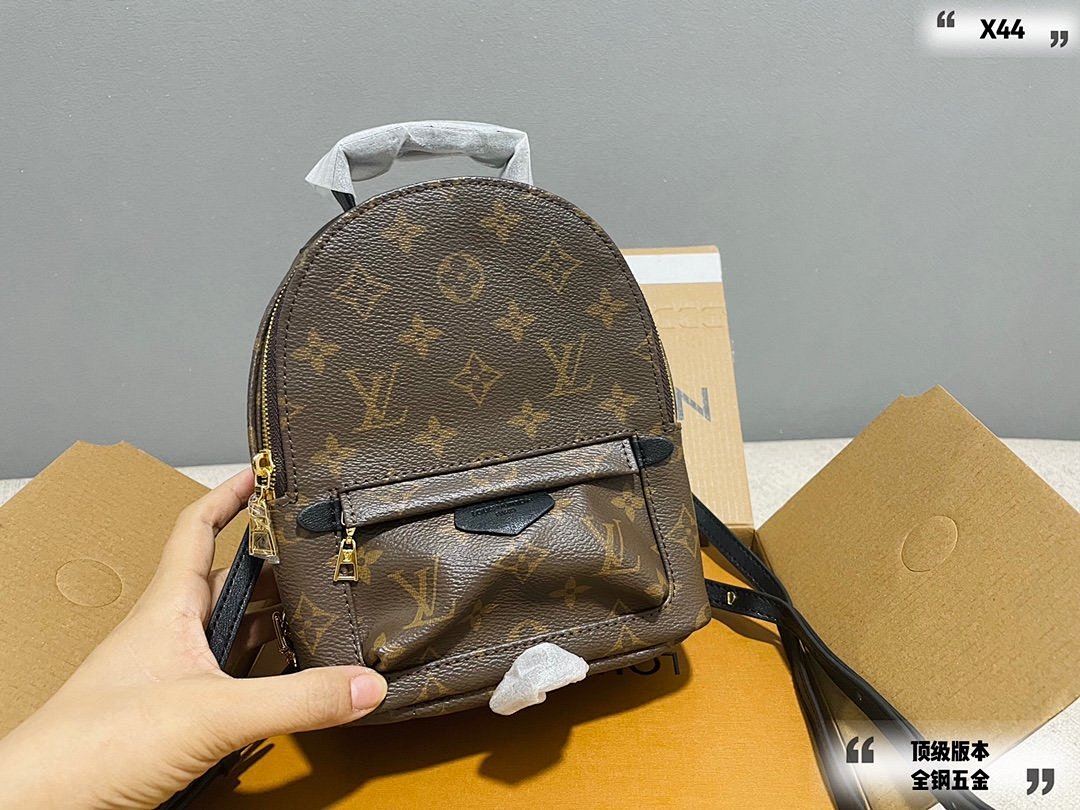 Other Louis Vuitton - Image 19