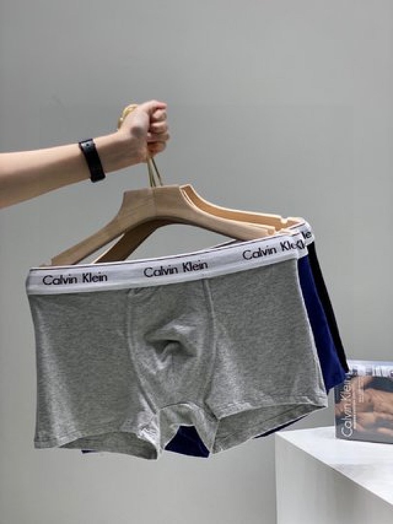 Other Calvin Klein - Image 20