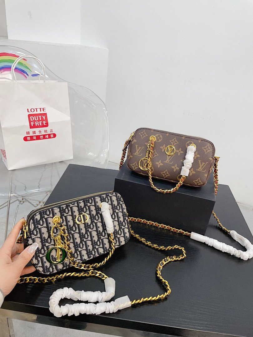 Other Louis Vuitton - Image 31