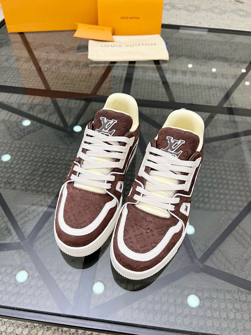 Other Lv Shoes - Image 4