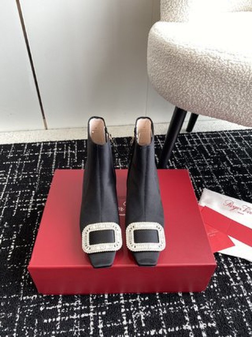 Other Roger Vivier - Image 16