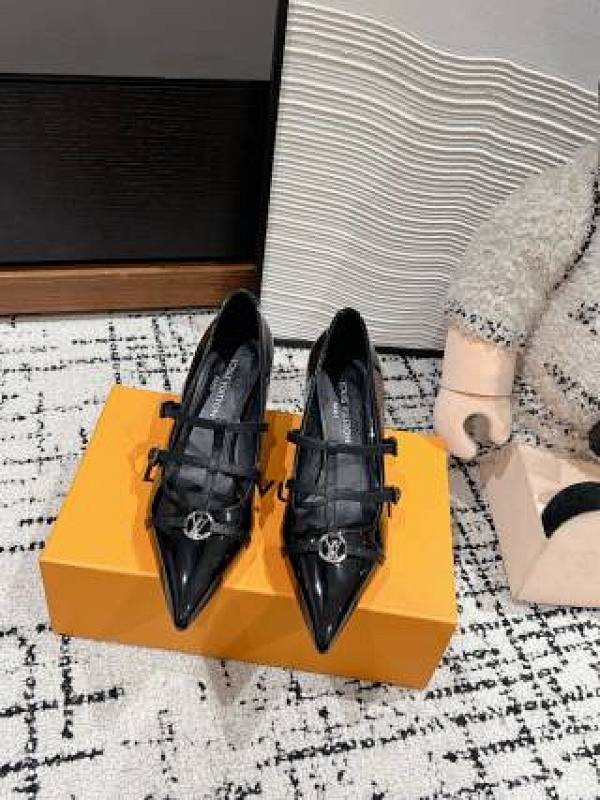 Other LV, photo 1