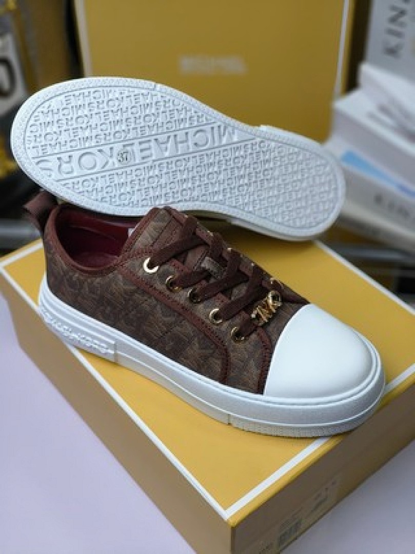 Other MichaelKors - Image 23