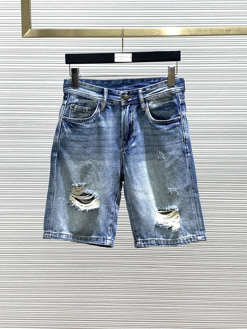 Other Gucci Shorts - Image 21