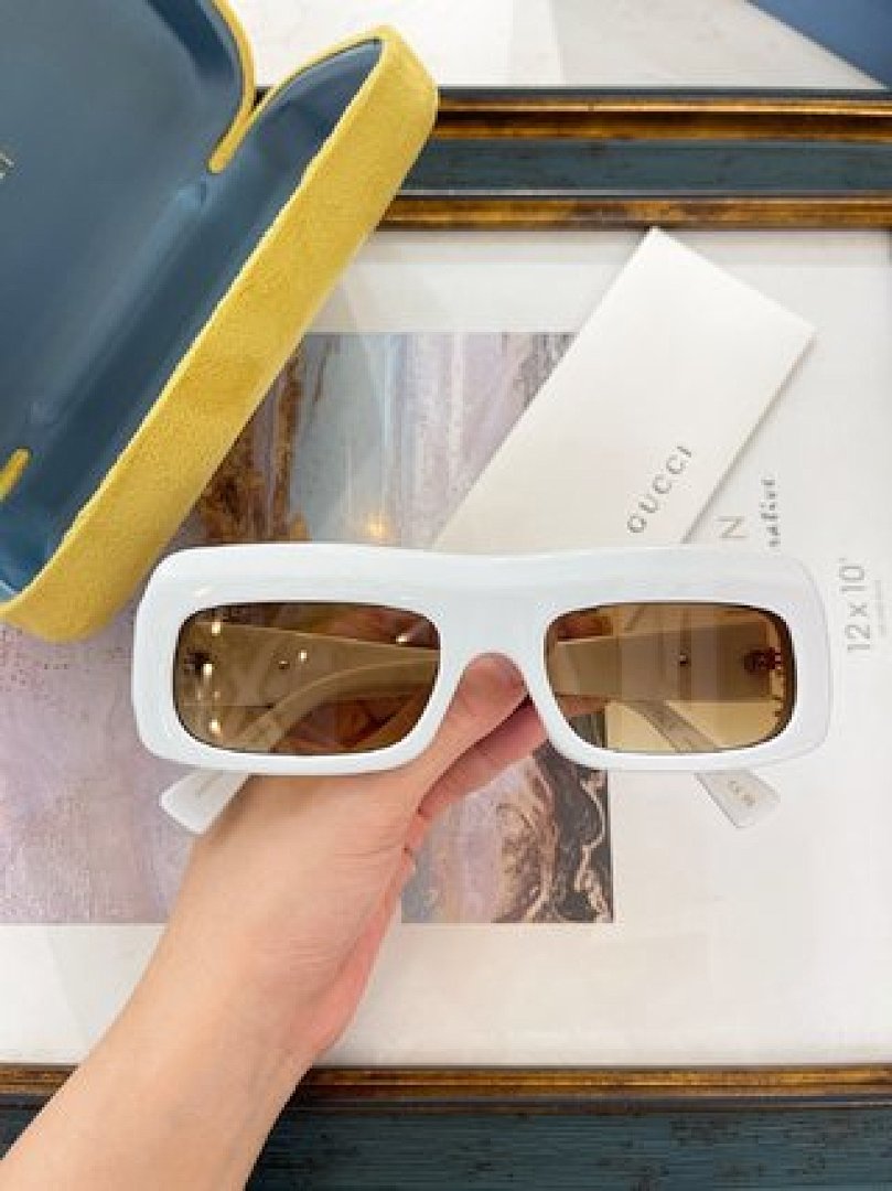 Other GUCCI Sunglasses - Image 82