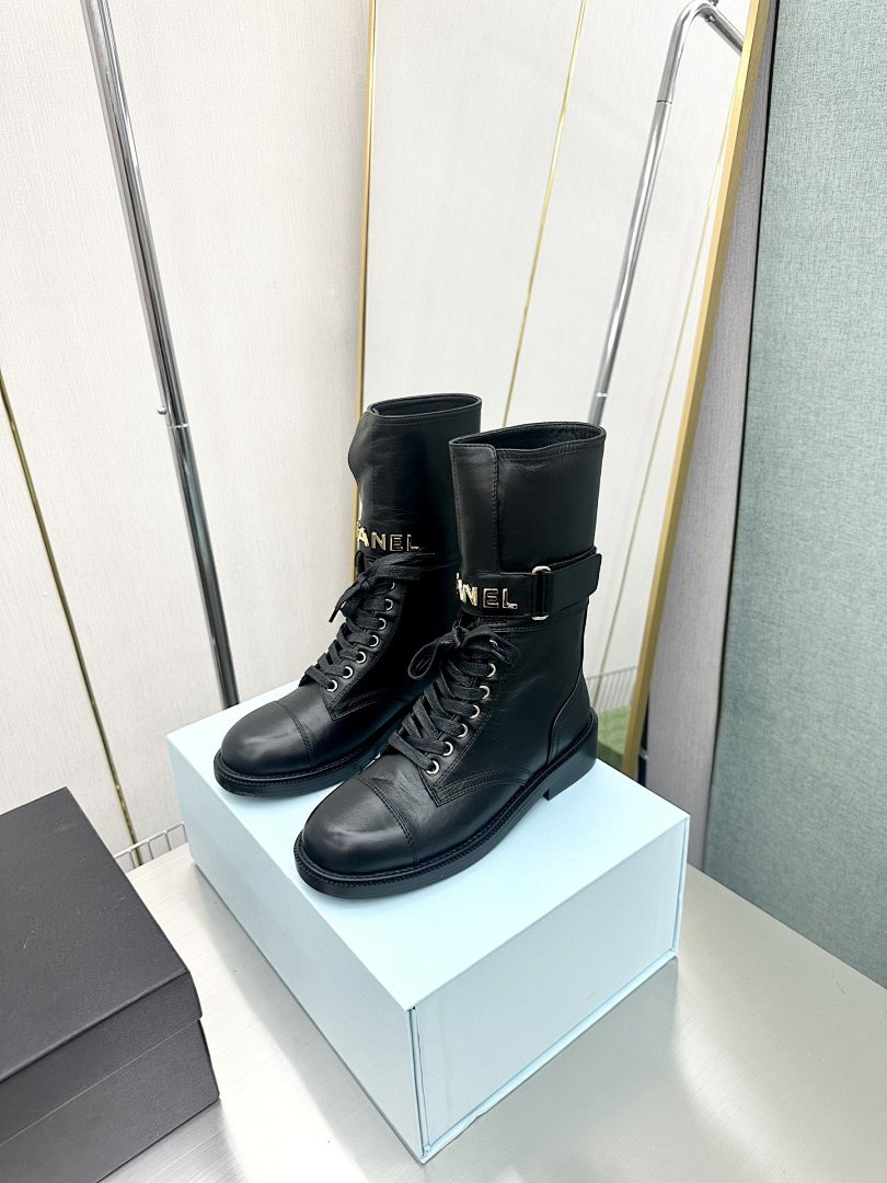 Other Chanel Boots - Image 81