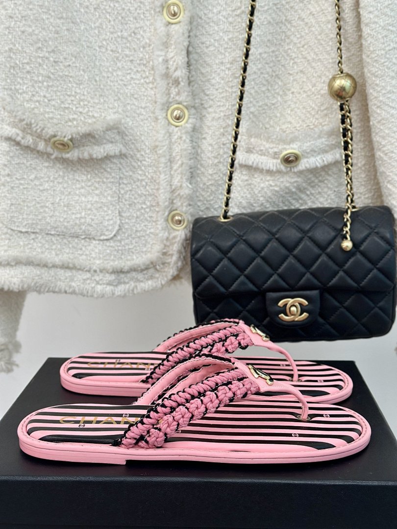 Other Women's Slippers - Image 18