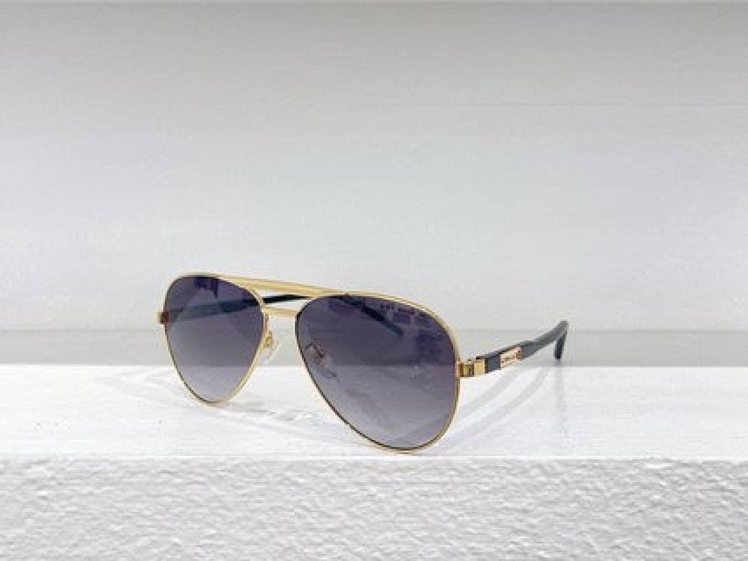 Other GUCCI Sunglasses - Image 31