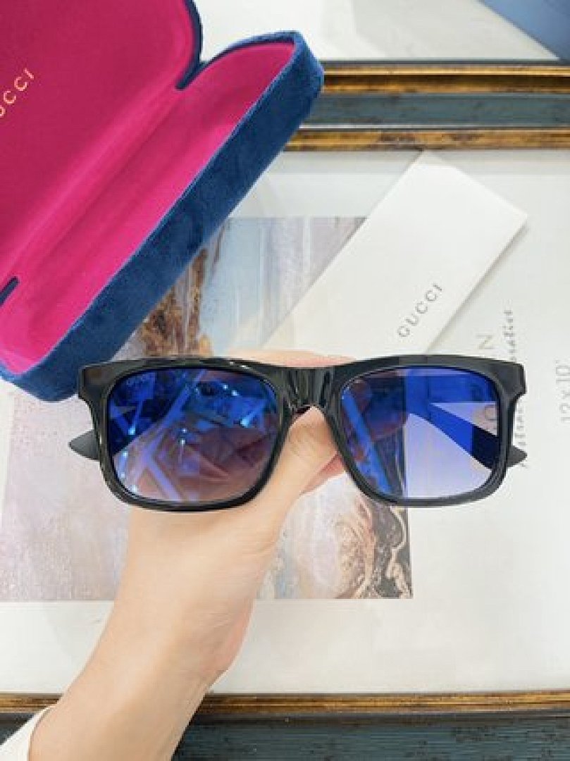 Other GUCCI Sunglasses - Image 113