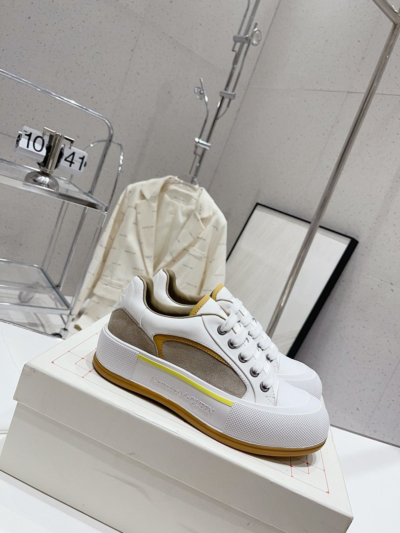 Other Alexander McQueen - Image 65