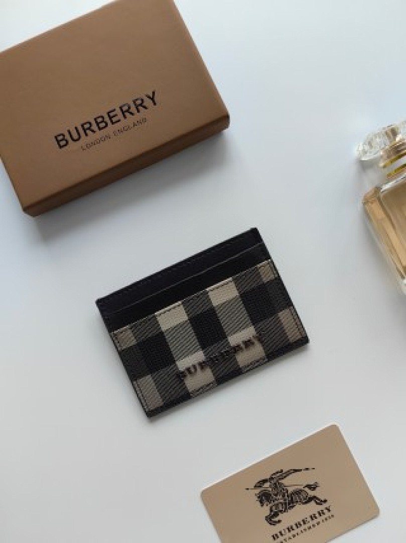 Other Burberry - Image 45