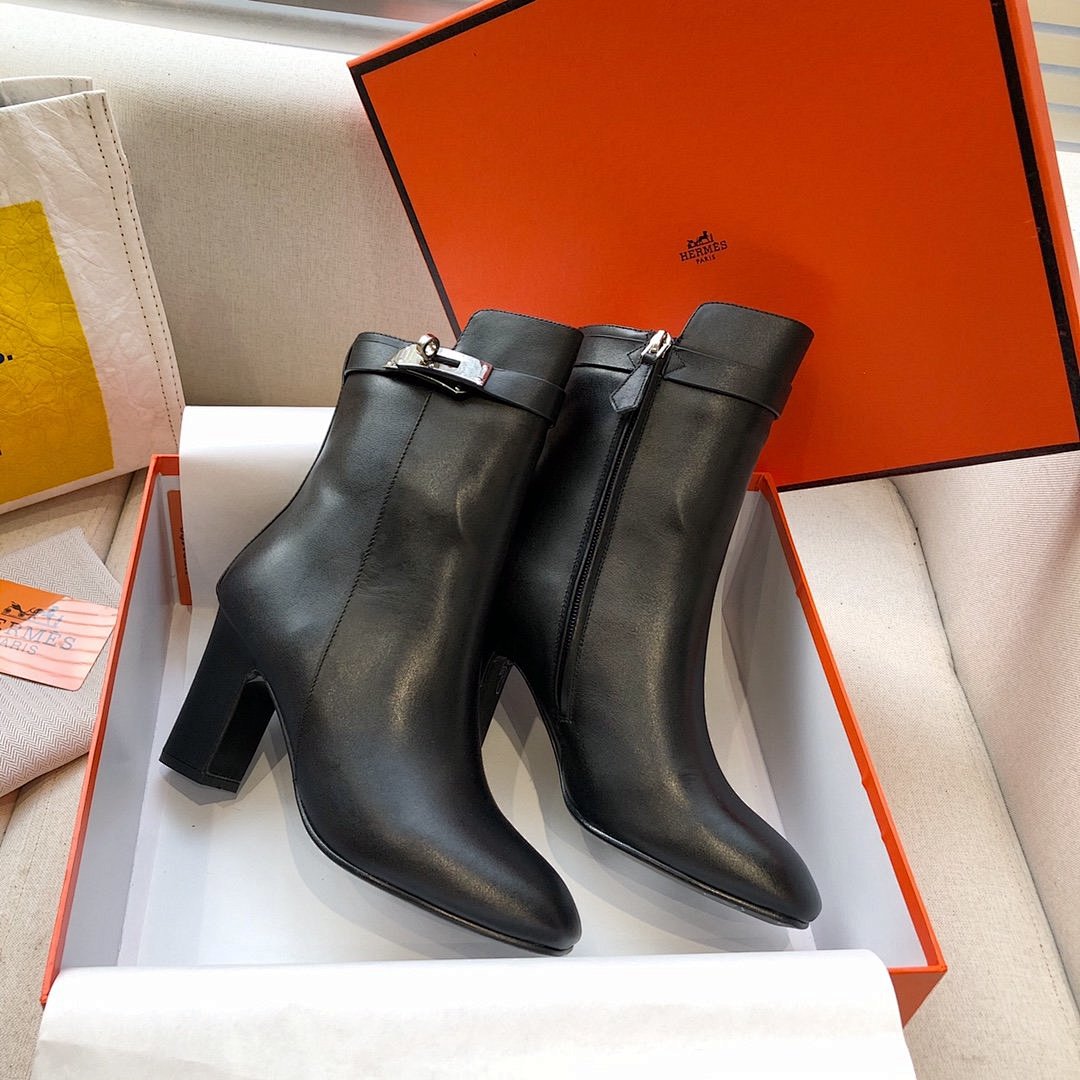 Other Hermes Boots - Image 90