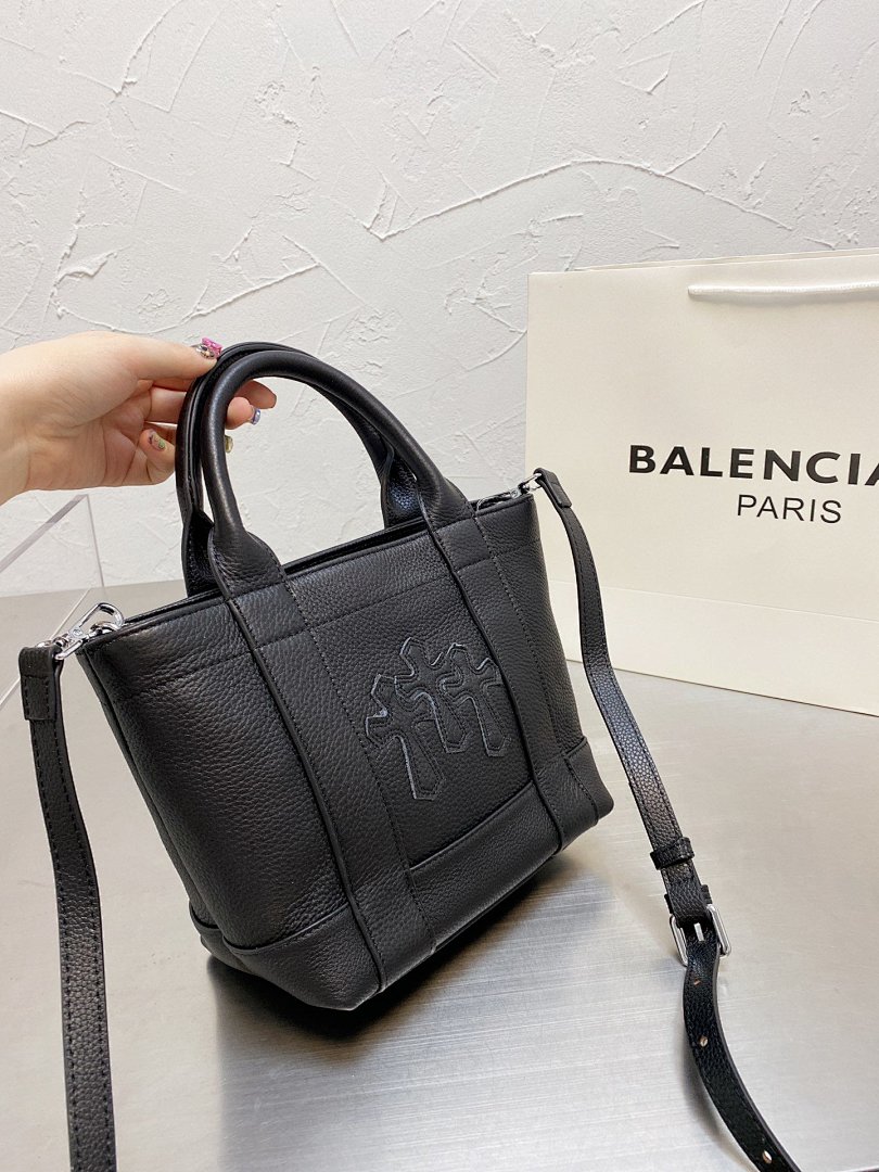 Other Chrome Hearts Bag - Image 58