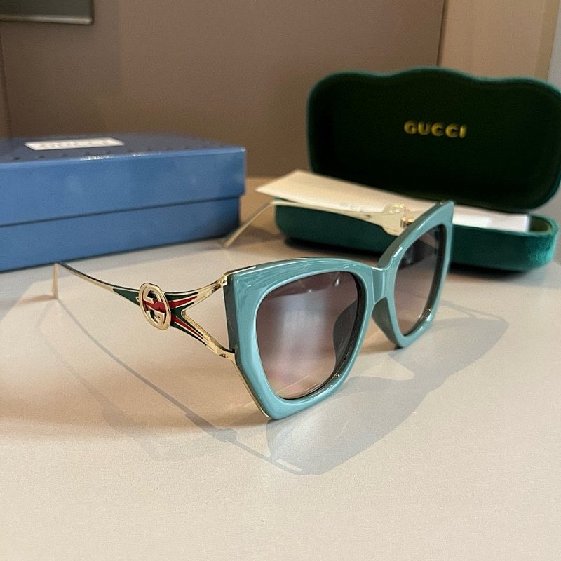 Other Glasses, photo 1