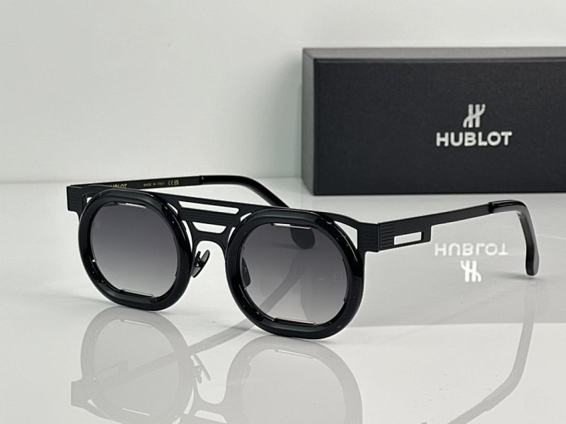 Other Glasses, photo 1