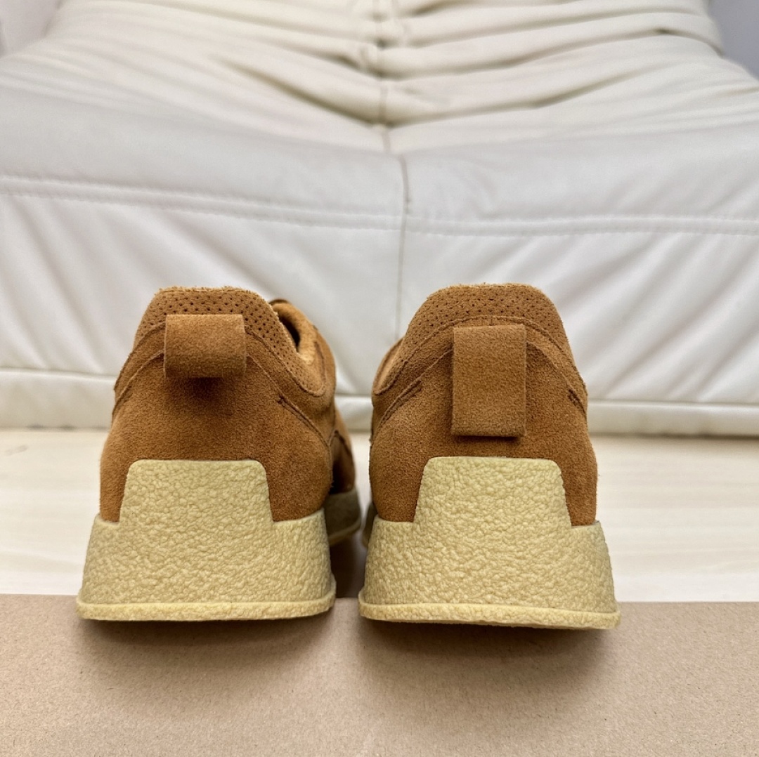 Other Clarks - Image 102