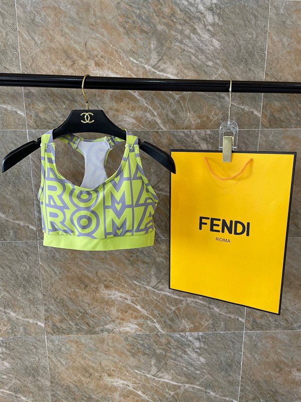 Yoga Wear, photo 1
