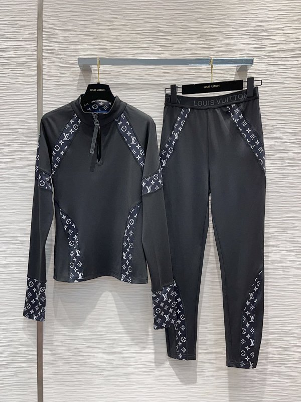 Other Yoga Wear, photo 1