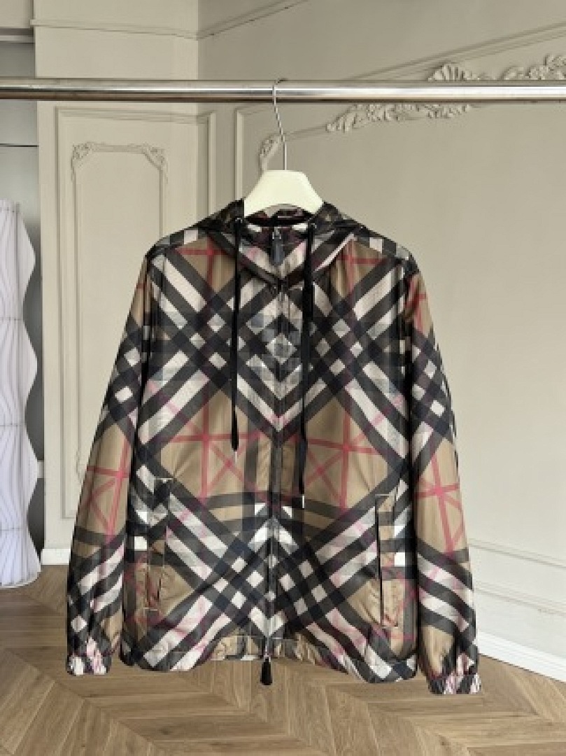 Christian Louboutin Burberry - Image 104