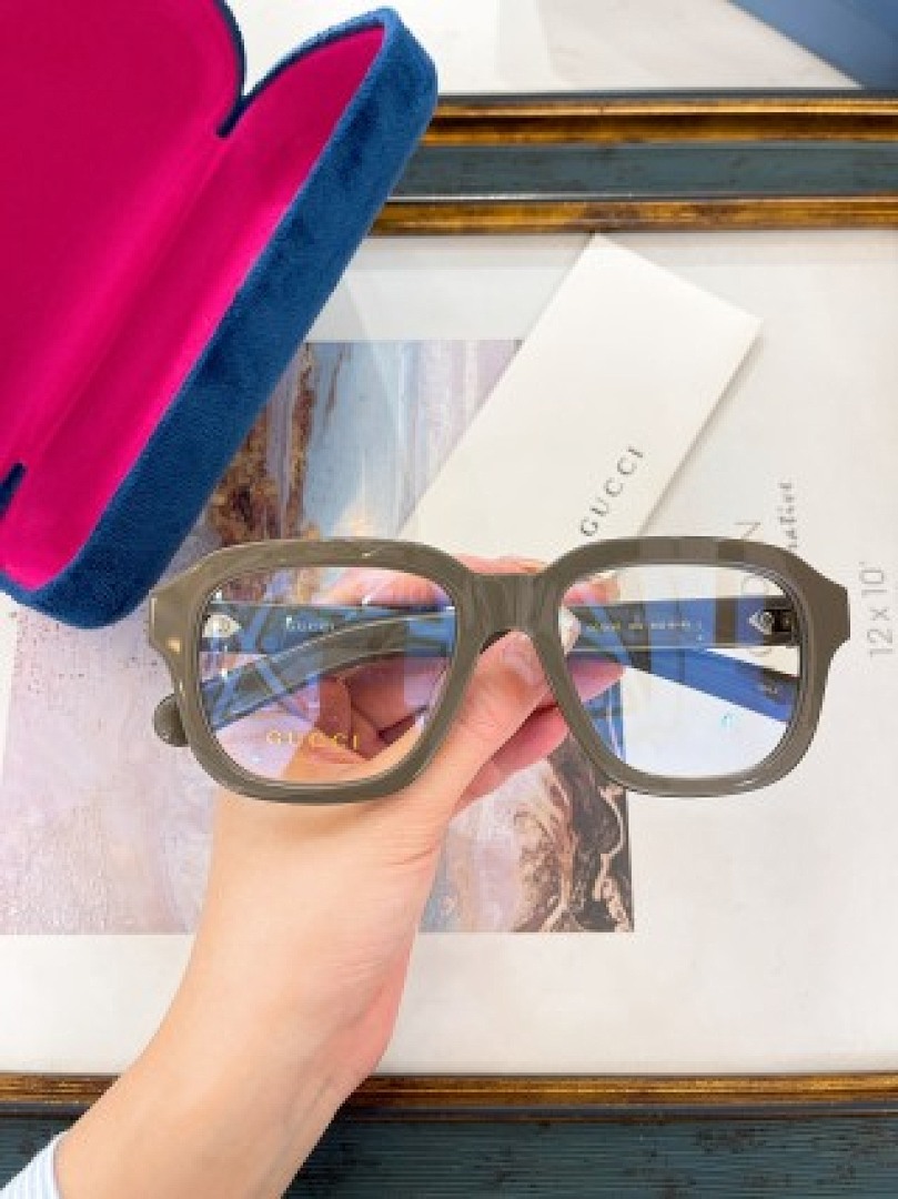 Other GUCCI Sunglasses - Image 61