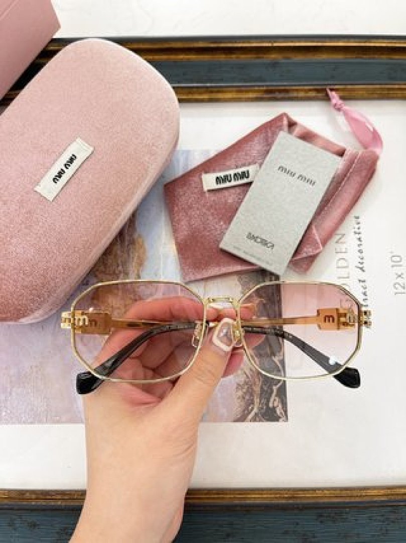 Other Miumiu Sunglasses - Image 3
