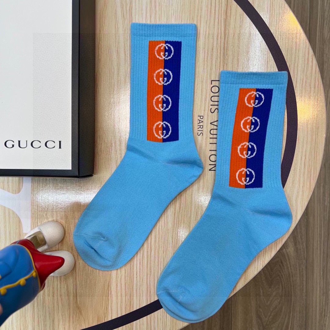 Other Socks, photo 1