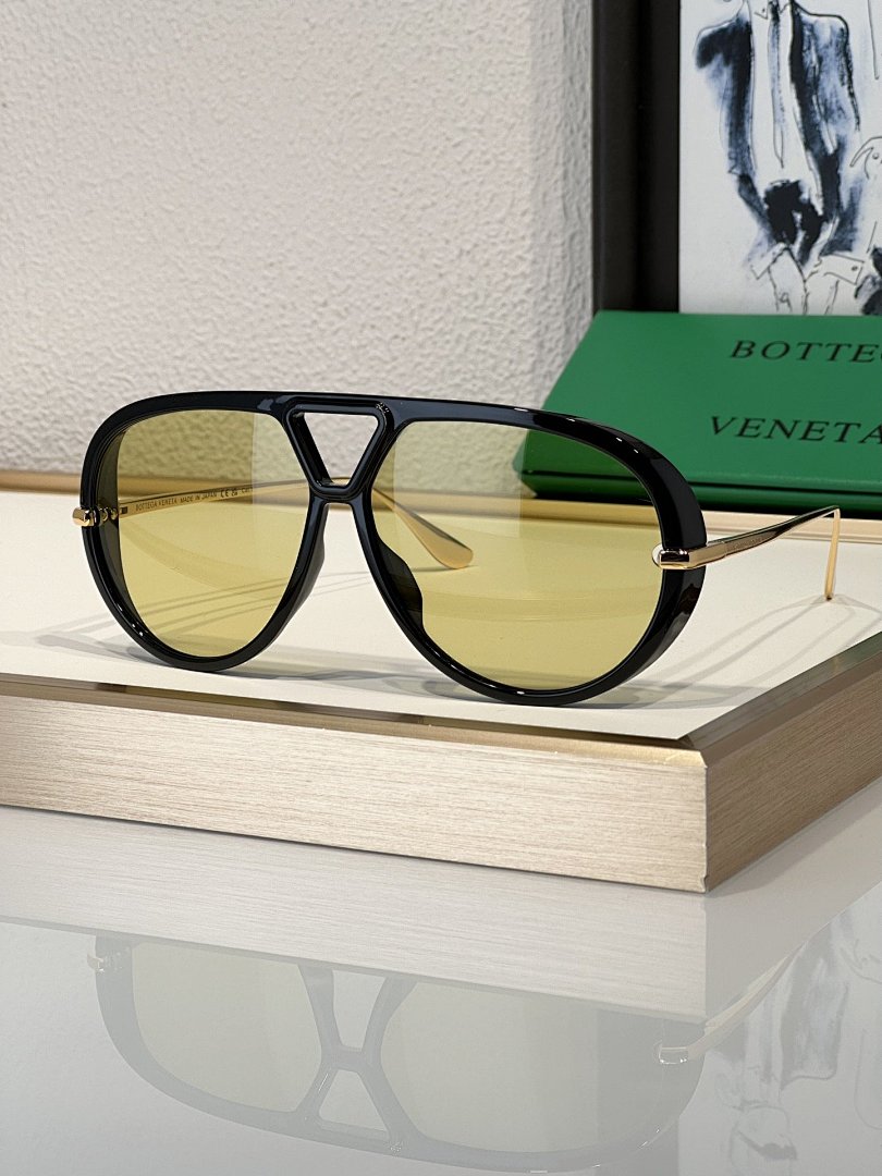 Other Glasses