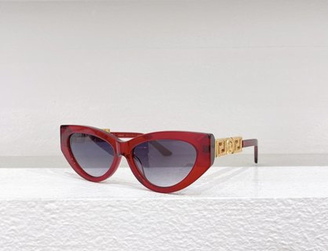 Other VERSACE Sunglasses - Image 89