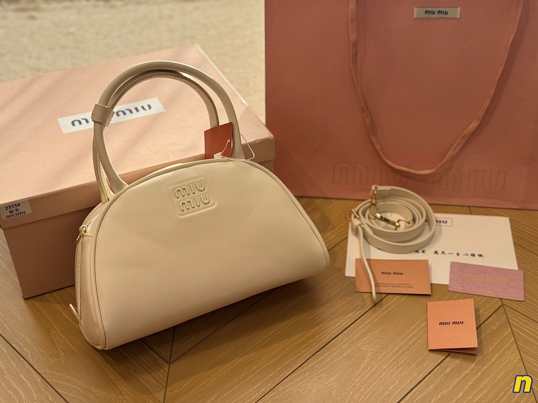 Other Miumiu - Image 89