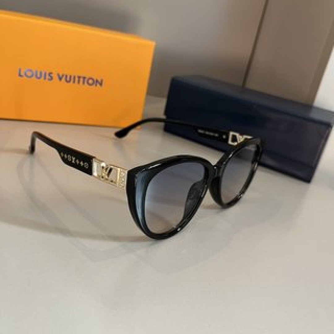 Other Lv Sunglasses - Image 34
