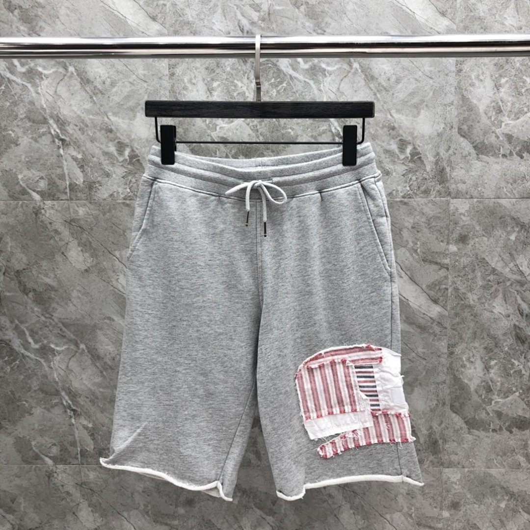 Shorts, photo 1