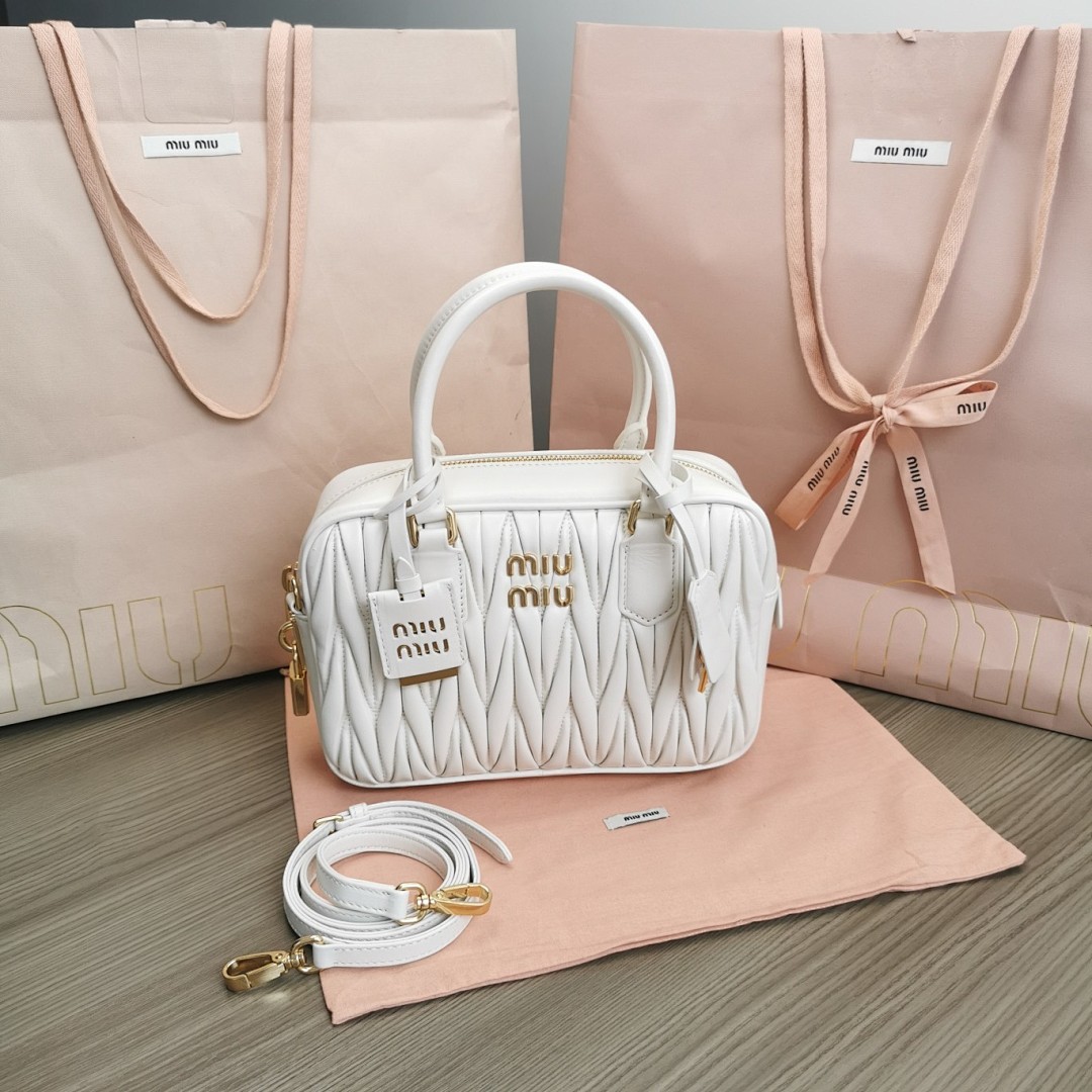 Other Miumiu - Image 44