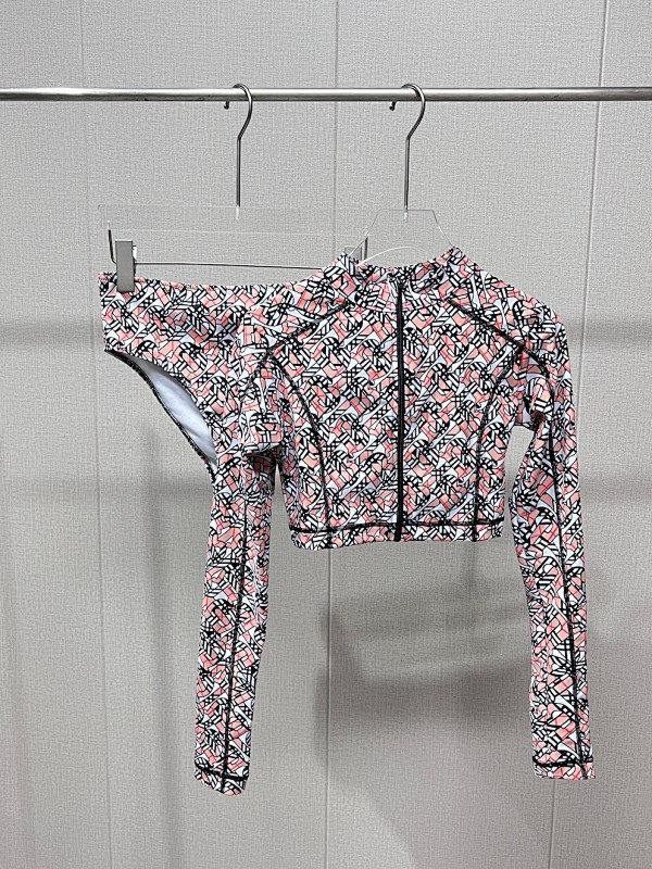 Yoga Wear, photo 1