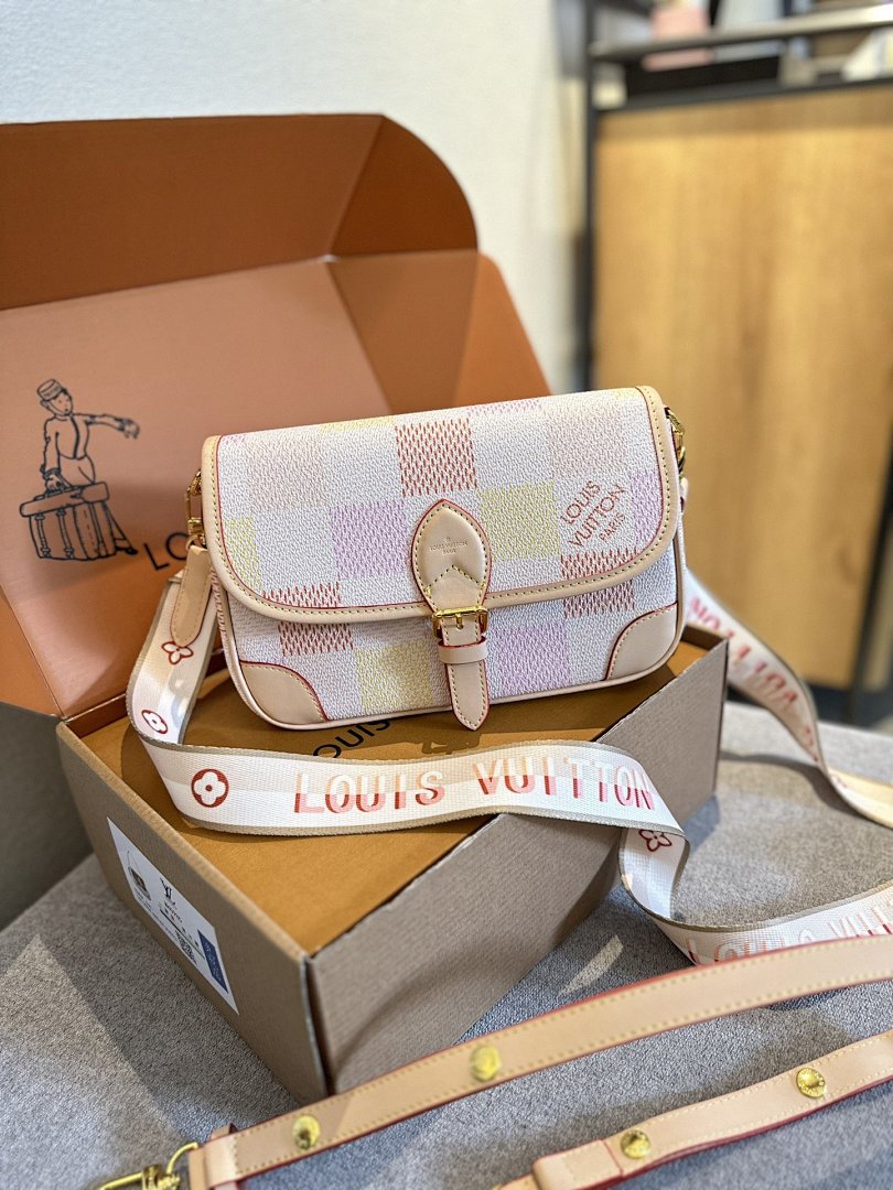 Other Louis Vuitton - Image 79