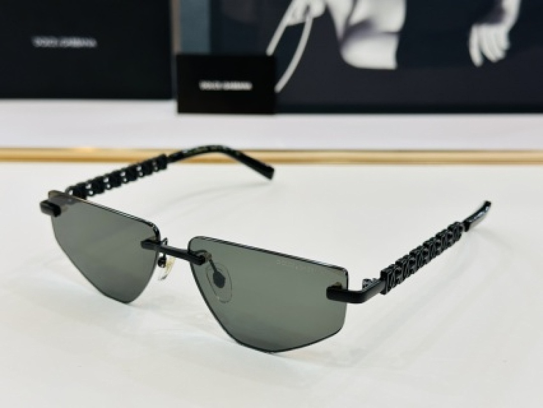 Other Dg Sunglasses - Image 86