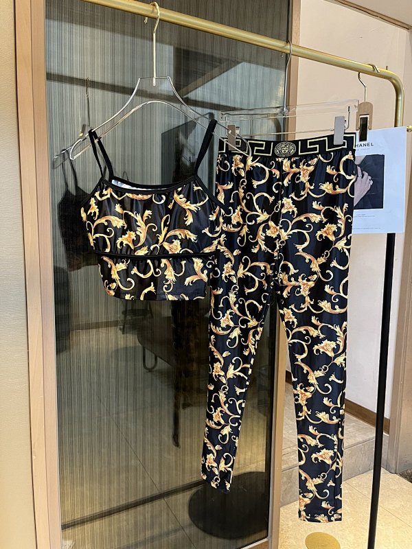 Other Yoga Wear, photo 1