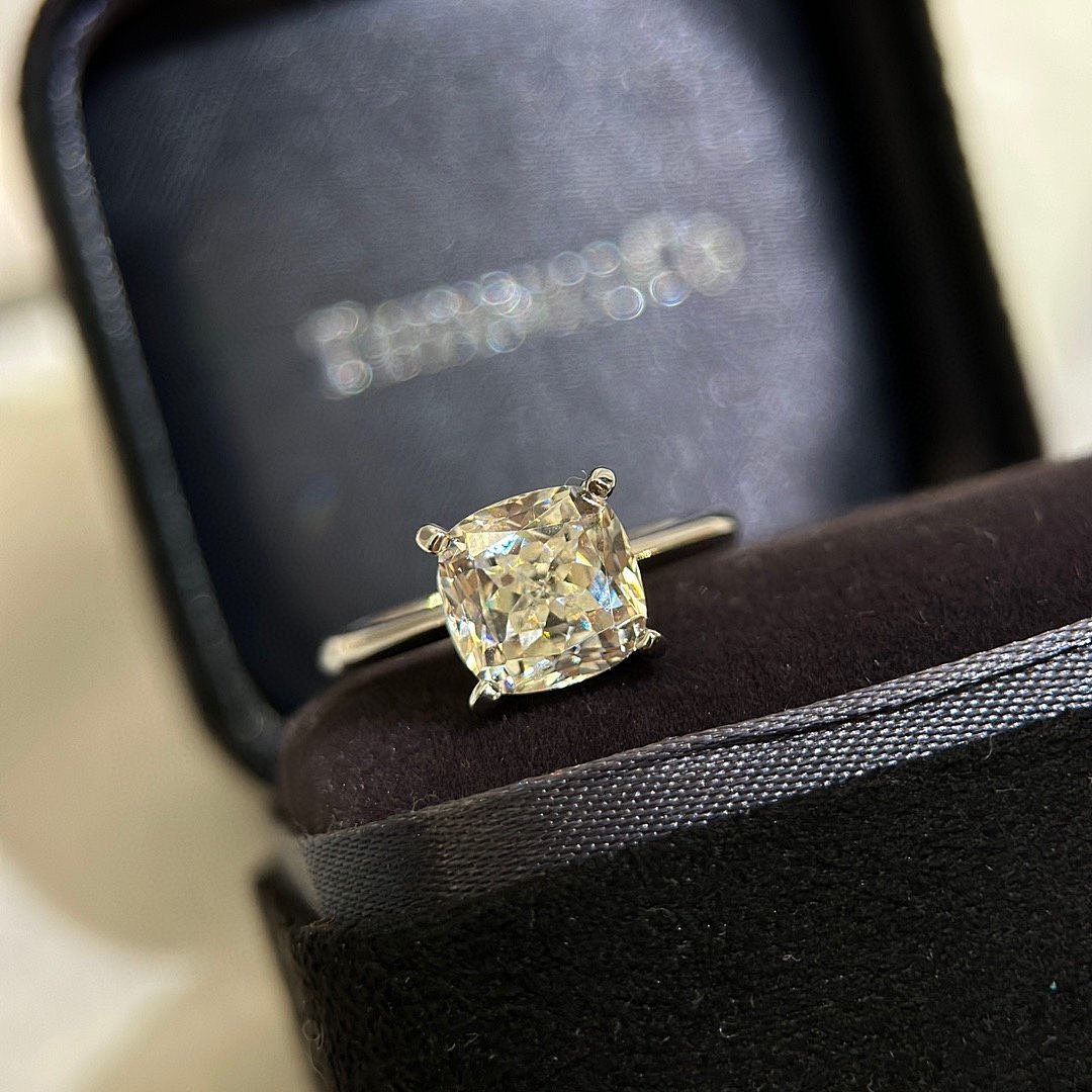 Other Tiffany - Image 92