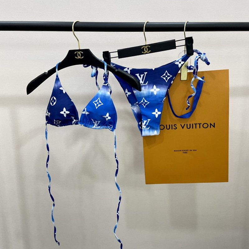 Bikini, photo 1