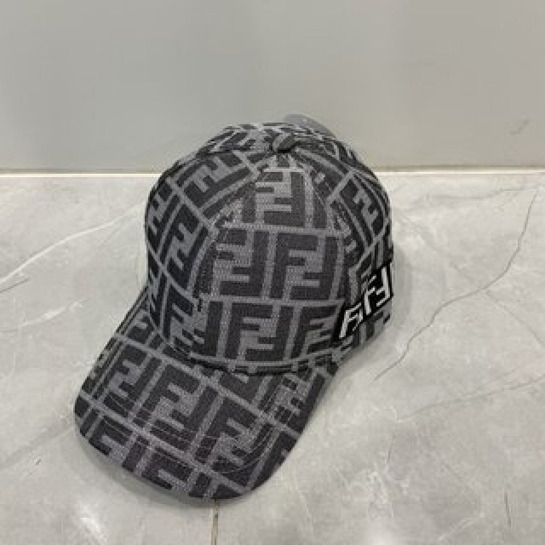 Other Fendi - Image 43