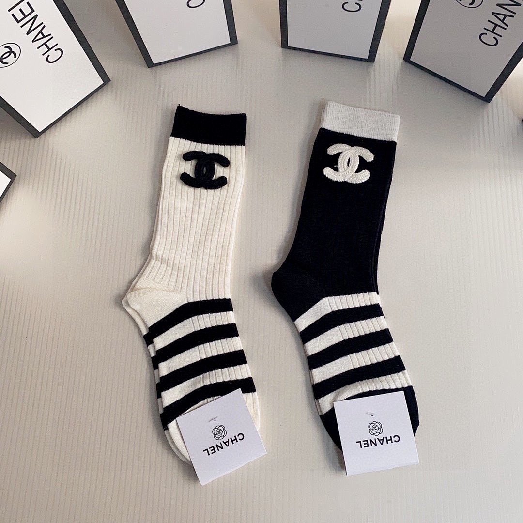 Socks, photo 1