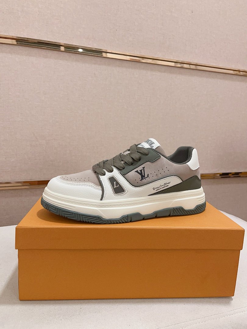 Other Lv Shoes - Image 29