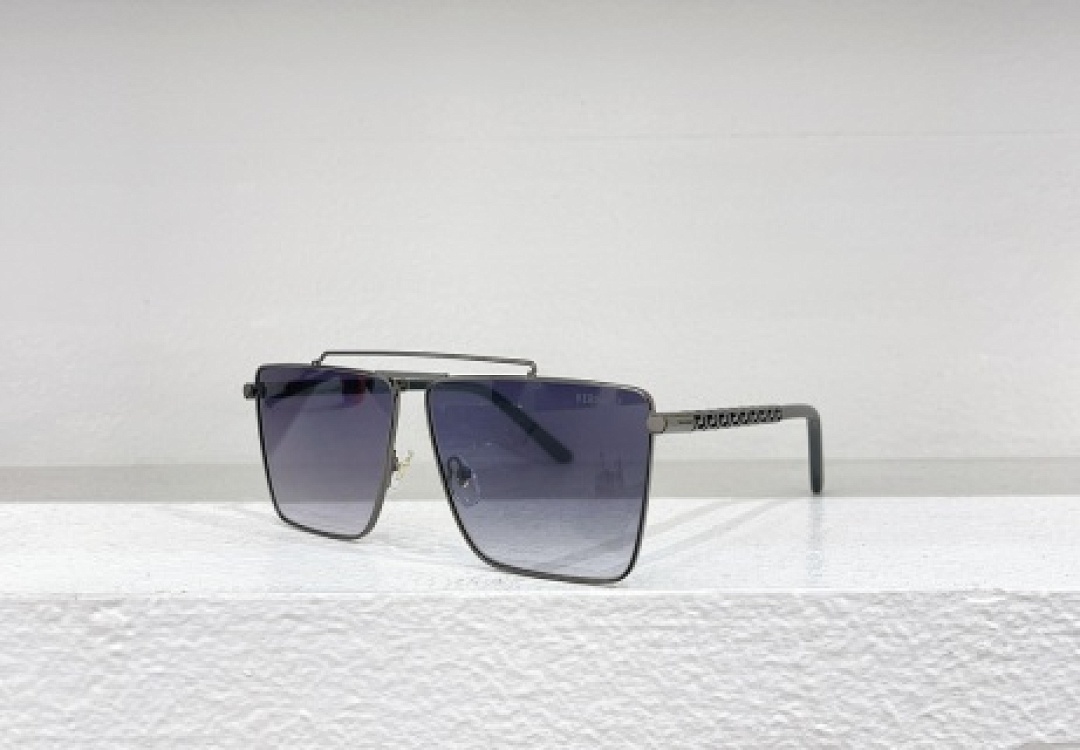 Other VERSACE Sunglasses - Image 101