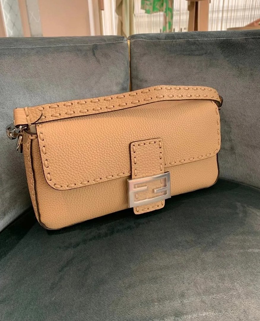 Other Fendi - Image 19