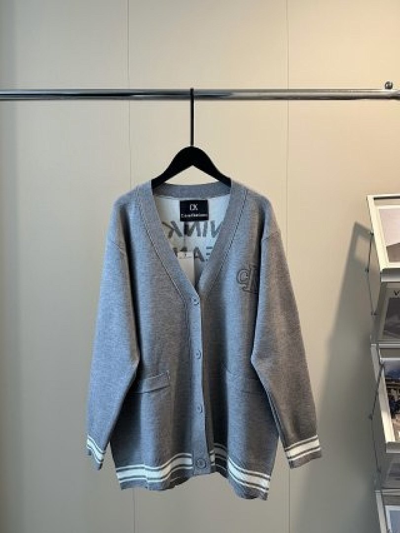 Other Man Clothes Winter (Sky) - Image 16