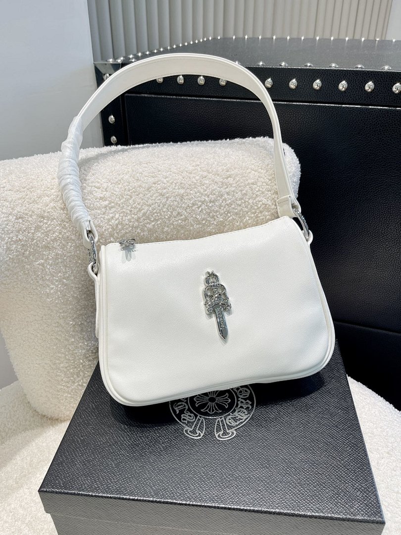 Chanel Chrome Hearts Bag - Image 83