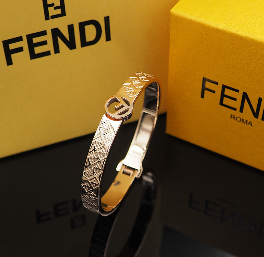 Other Fendi - Image 29