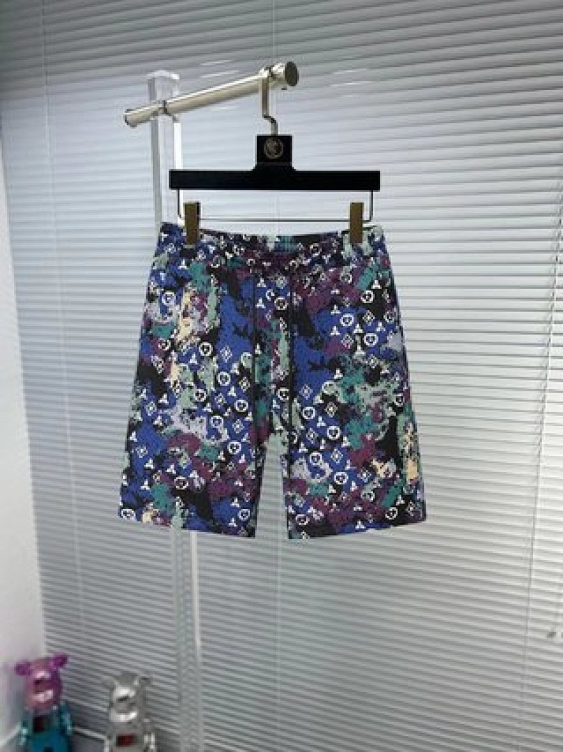 Other Lv Shorts - Image 121