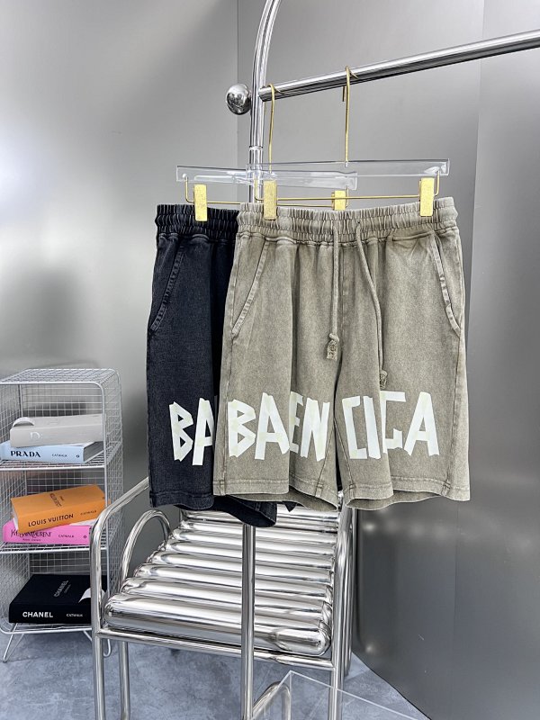 Other Shorts, photo 1