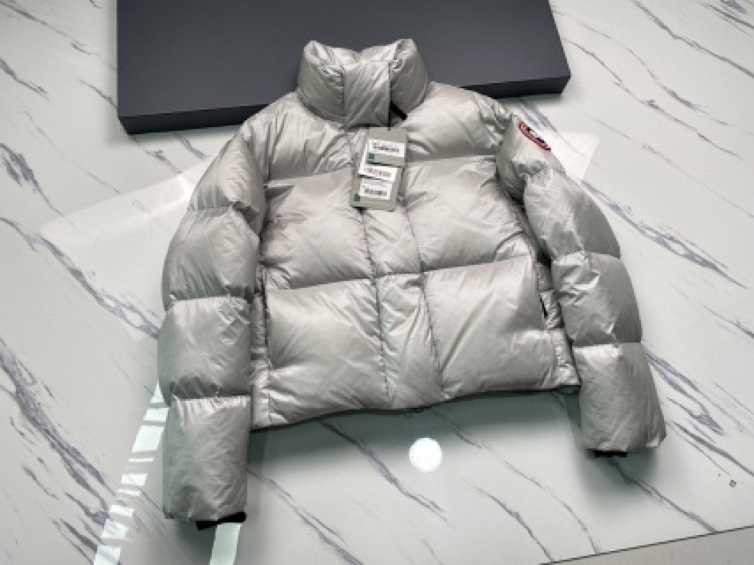 Other Men's Wear - Image 18
